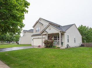 1590 Daylily Dr, Romeoville, IL 60446