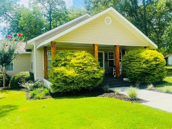 76 National Rd, Dothan, AL 36301