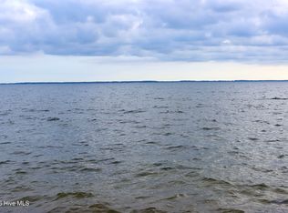 3435 Janiero Rd, Arapahoe, NC 28510