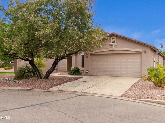 3rd image of 40147 N THOROUGHBRED Way