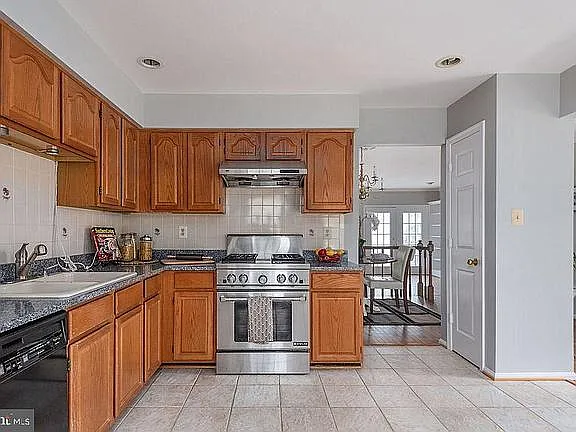 12320 Quiet Hollow Ct — Photo 3