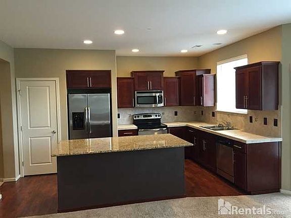 5th image of 715 204th Street Ct E