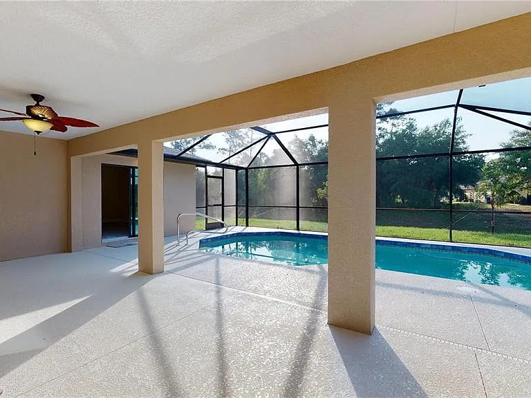 4851 Kennett St — Photo 21