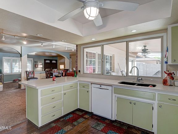 3rd image of 3345 E DESERT COVE Avenue