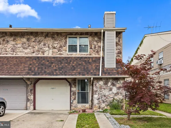 10210 Dedaker St, Philadelphia, PA 19116