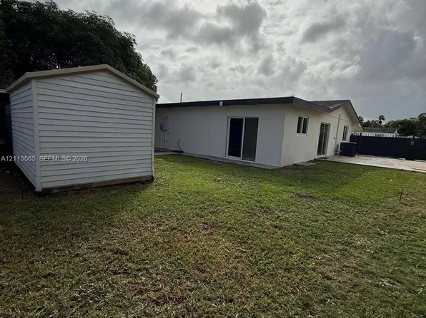 12051 SW 178th Ter, Miami, FL 33177