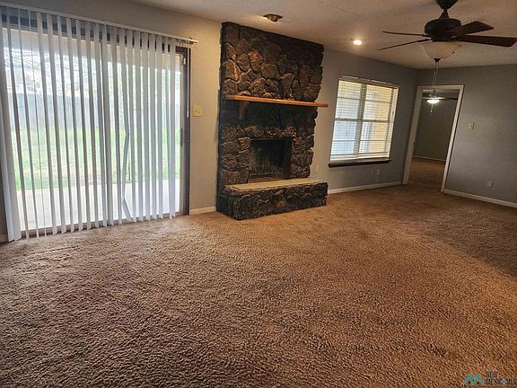 4th image of 1820 Jonquil Park Dr