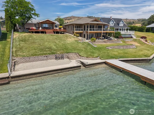 34 Leisure Lane, Manson, WA 98831