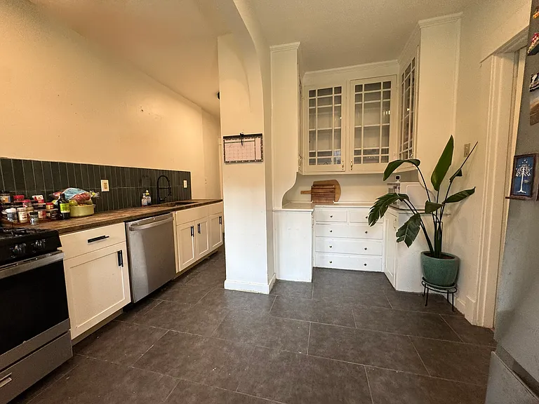 1475 S 3rd St #1 — Photo 4