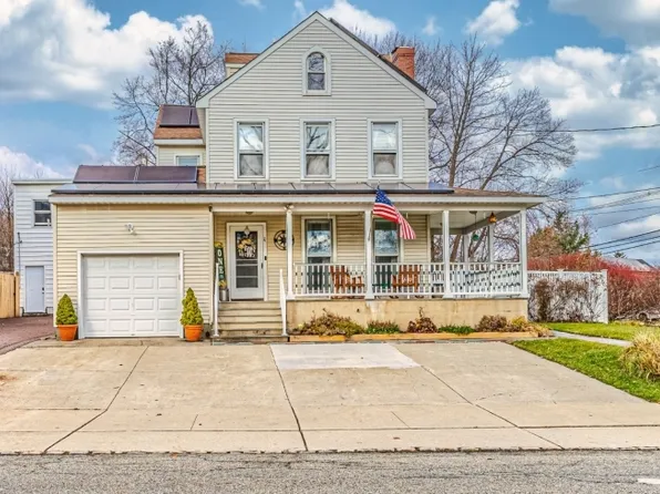 1 Main St, Stanhope Boro, NJ 07874