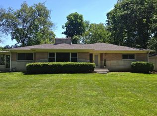 5709 Stone Hill Dr, Indianapolis, IN 46208