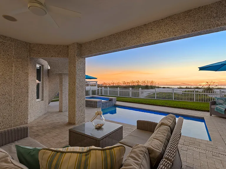 10042 Gulf Blvd — Photo 63