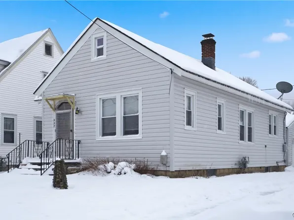 227 Church St, Little Falls, NY 13365