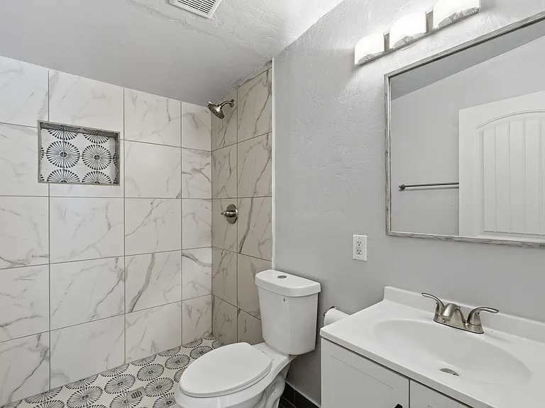 4608 S Fremont Ave — Photo 28