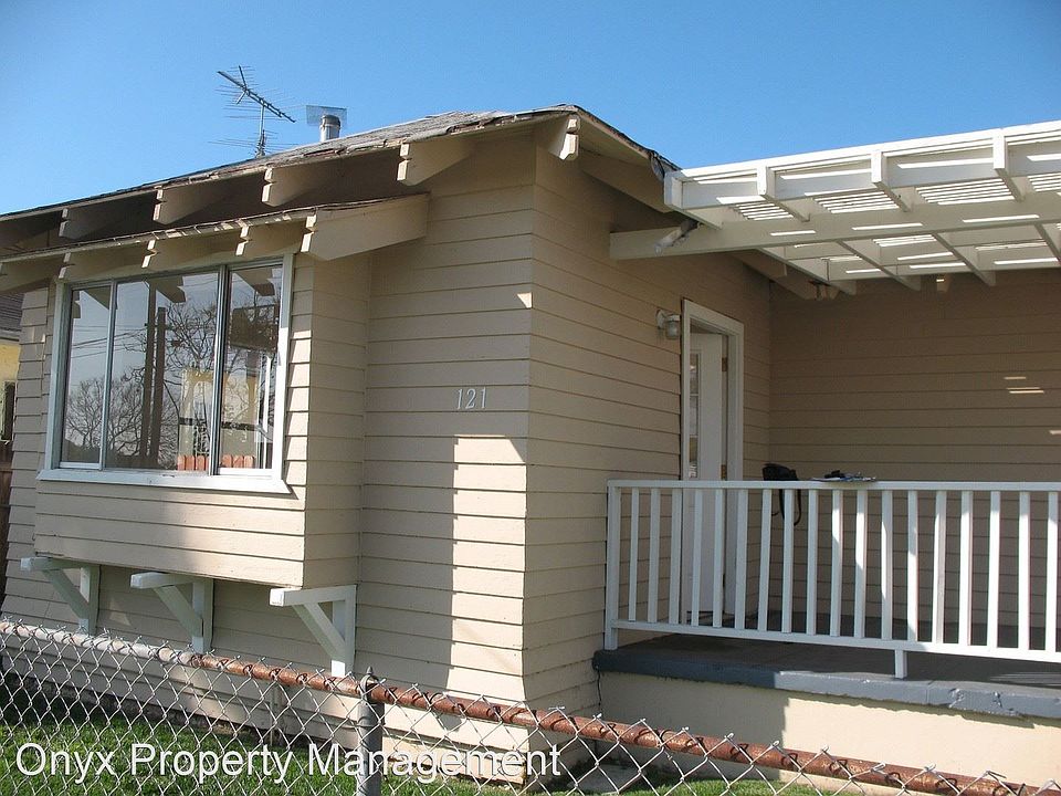 1st image of 121-23 E 2nd St