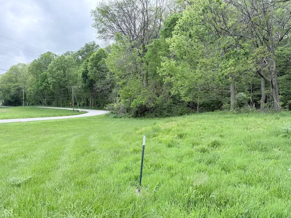 Santanna Dr, Lafayette, IN 47905