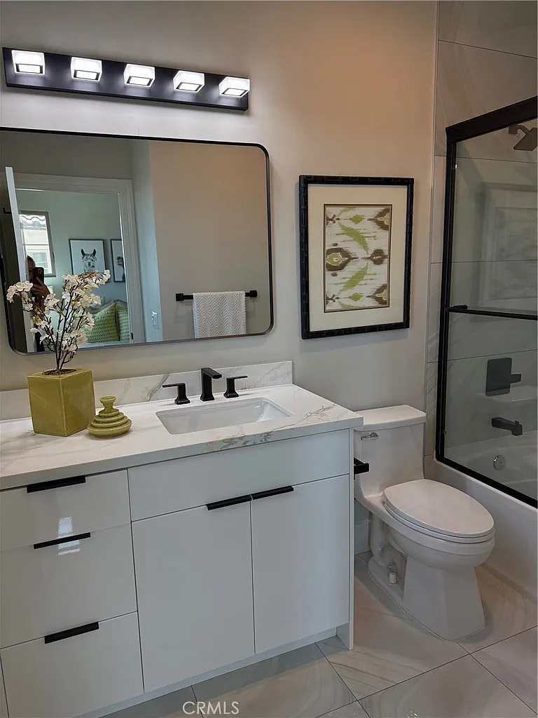 4 bed, 1559 sqft, $4,500 — Photo 3