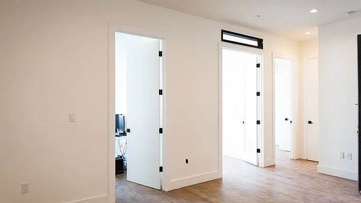 Rented by Nooklyn NYC LLC | media 11