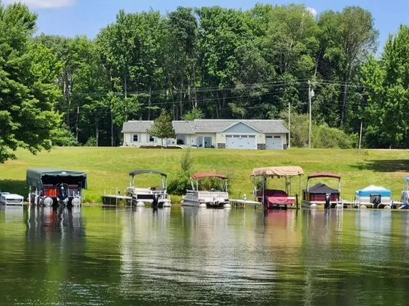 11328 Old Pierce Rd, Stanwood, MI 49346