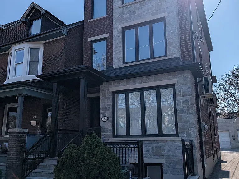 1036 Dovercourt Rd #LOWER — Photo 1