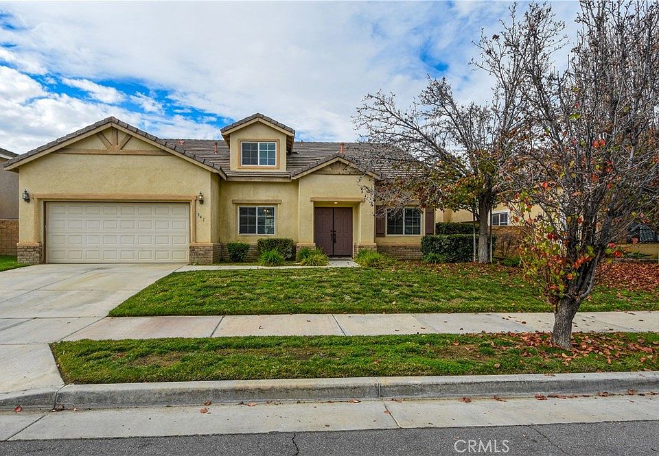 1st image of 841 Shiraz Dr
