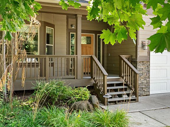 5th image of 3203 W 20th Ave
