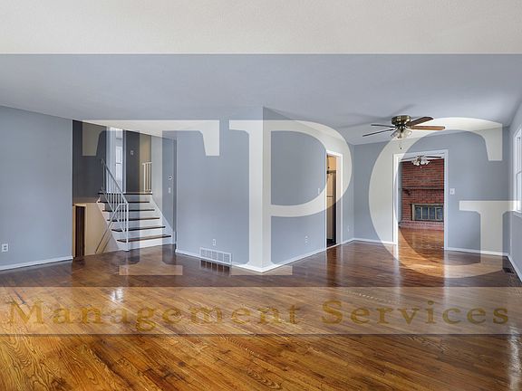 2nd image of 9226 Oakland Ave