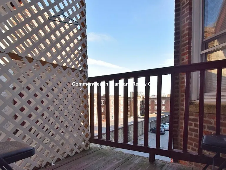 73A Thatcher St #301 — Photo 7