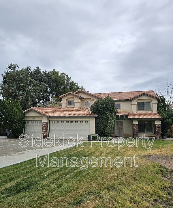 1st image of 15775 Cheyenne St