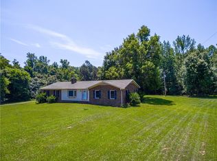 8142 Pleasant Hill Church Rd, Snow Camp, NC 27349
