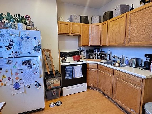 4th image of 248 Hancock St APT 5F