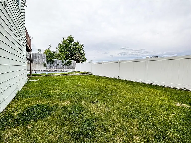 130 Smart St — Photo 26