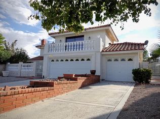 2937 Crystal Bay Dr, Las Vegas, NV 89117