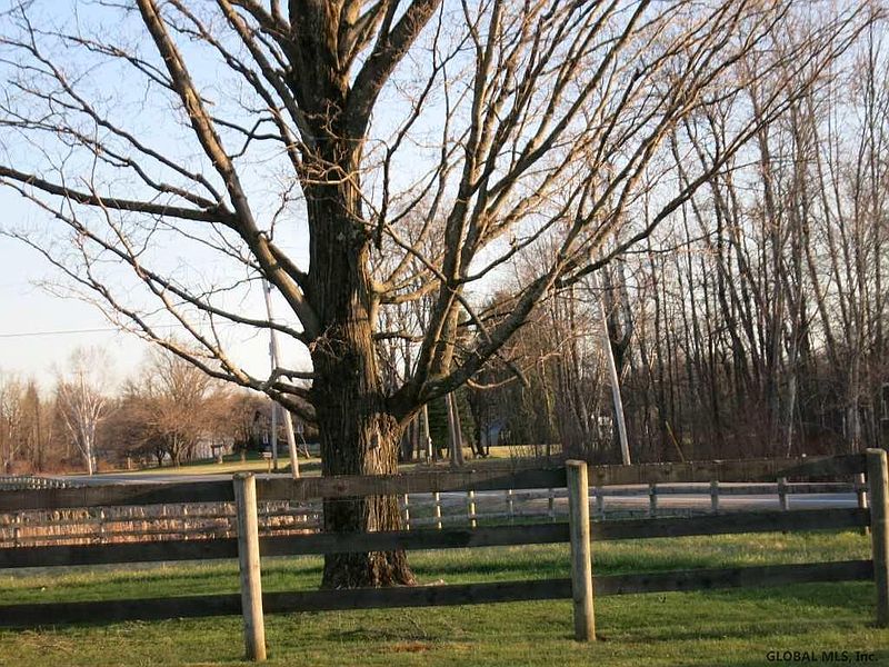 4th image of SWEETMAN Road