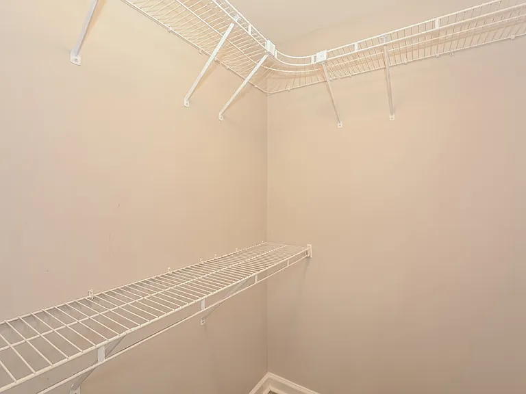 407 Cindi Ct — Photo 13