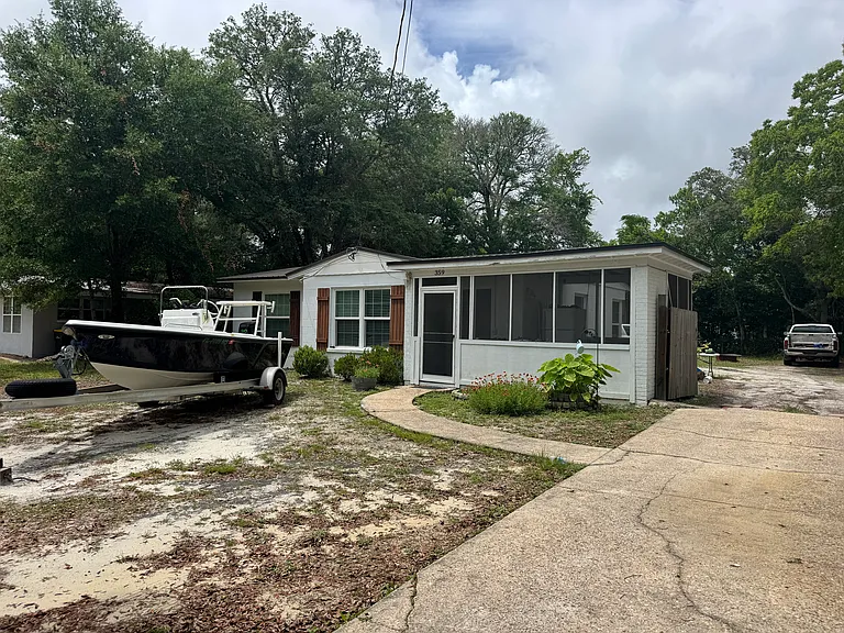 359 Okaloosa Rd NE — Photo 13