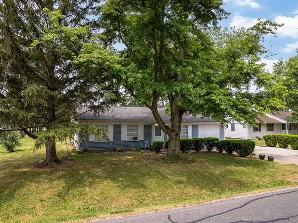 618 S Main St, Otterbein, IN 47970