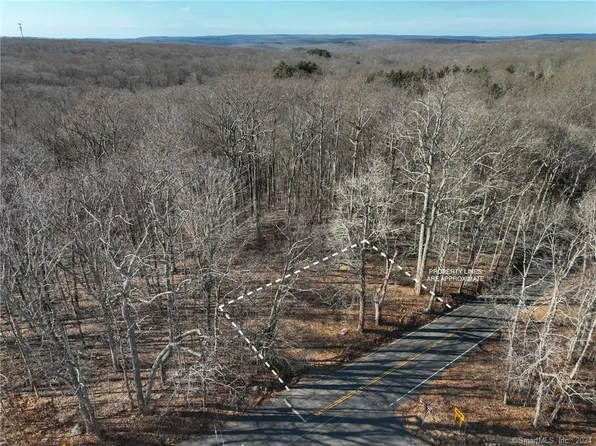 3 Peck Lane, Colchester, CT 06415