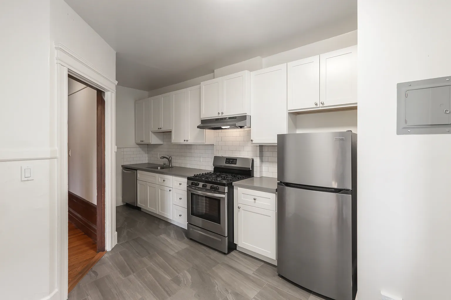 3779 Harrison St #264bbc6da photo 1