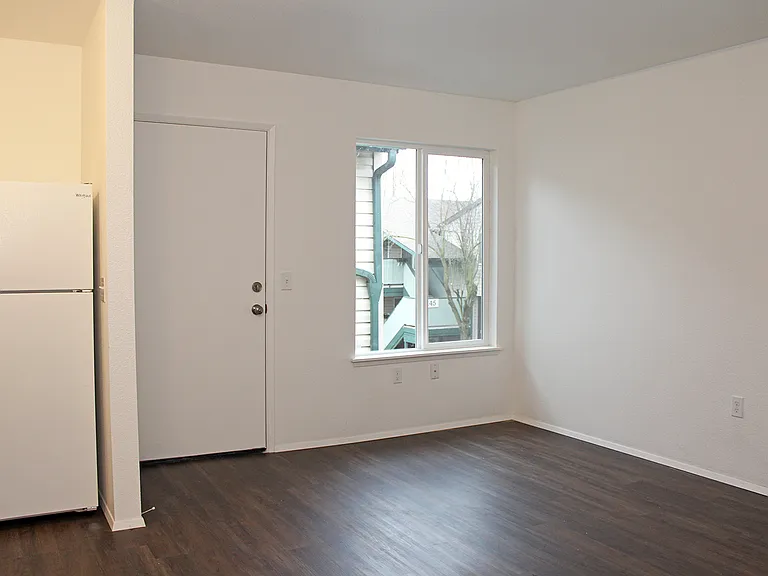 131 - 149 SE 151st Avenue Ascot Fir — Photo 6