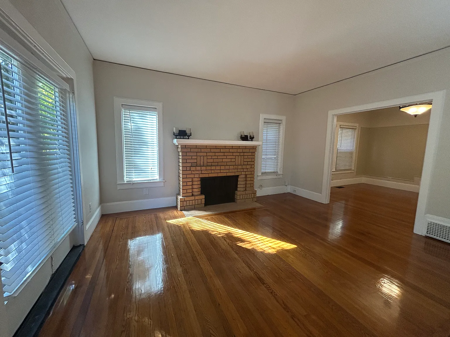 1 bed, 850 sqft, $2,195 — Photo 4