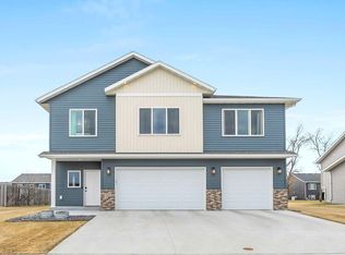 1215 26th Ave W, West Fargo, ND 58078