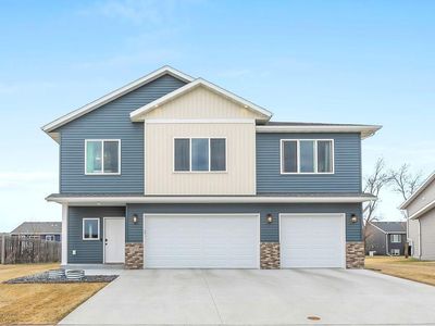 1215 26th Ave W, West Fargo, ND, 58078