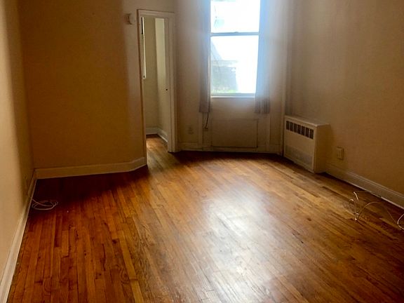5th image of 411 E 85th St APT 3A