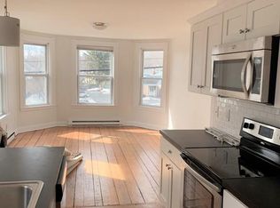 111 Central St #2, Ipswich, MA 01938