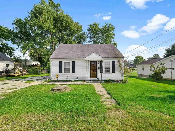 704 7th St, Cloverport, KY 40111