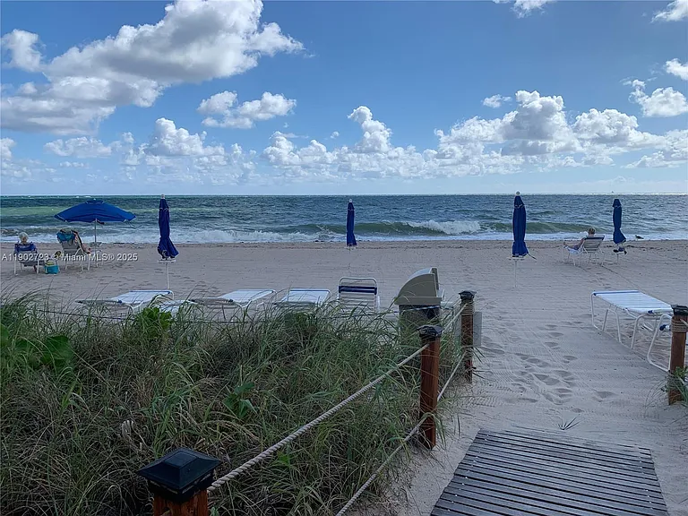 3600 Galt Ocean Dr #9C — Photo 30