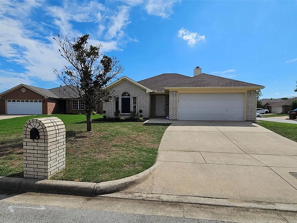 1st image of 505 Asher Ct