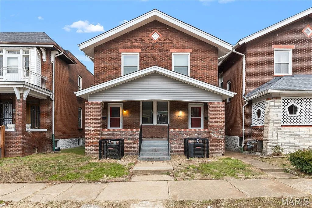 Building Photo - 4040 Shreve Ave #B