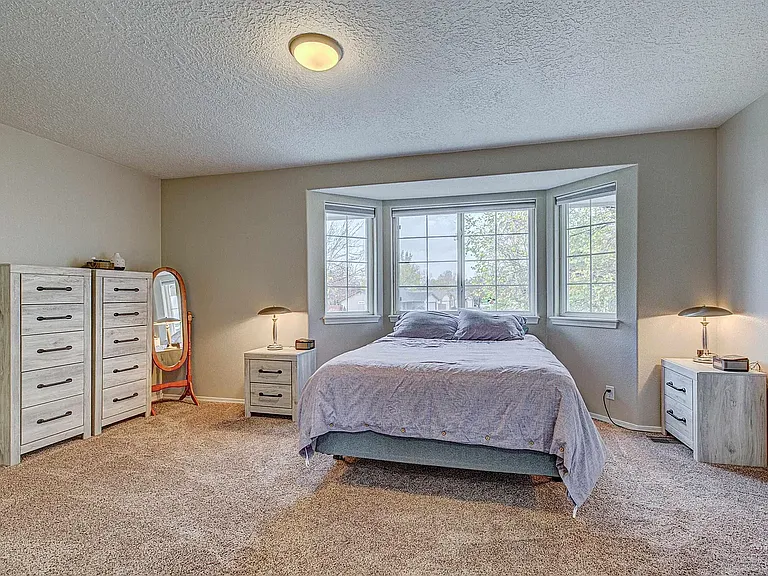 1473 E Drucker St — Photo 18